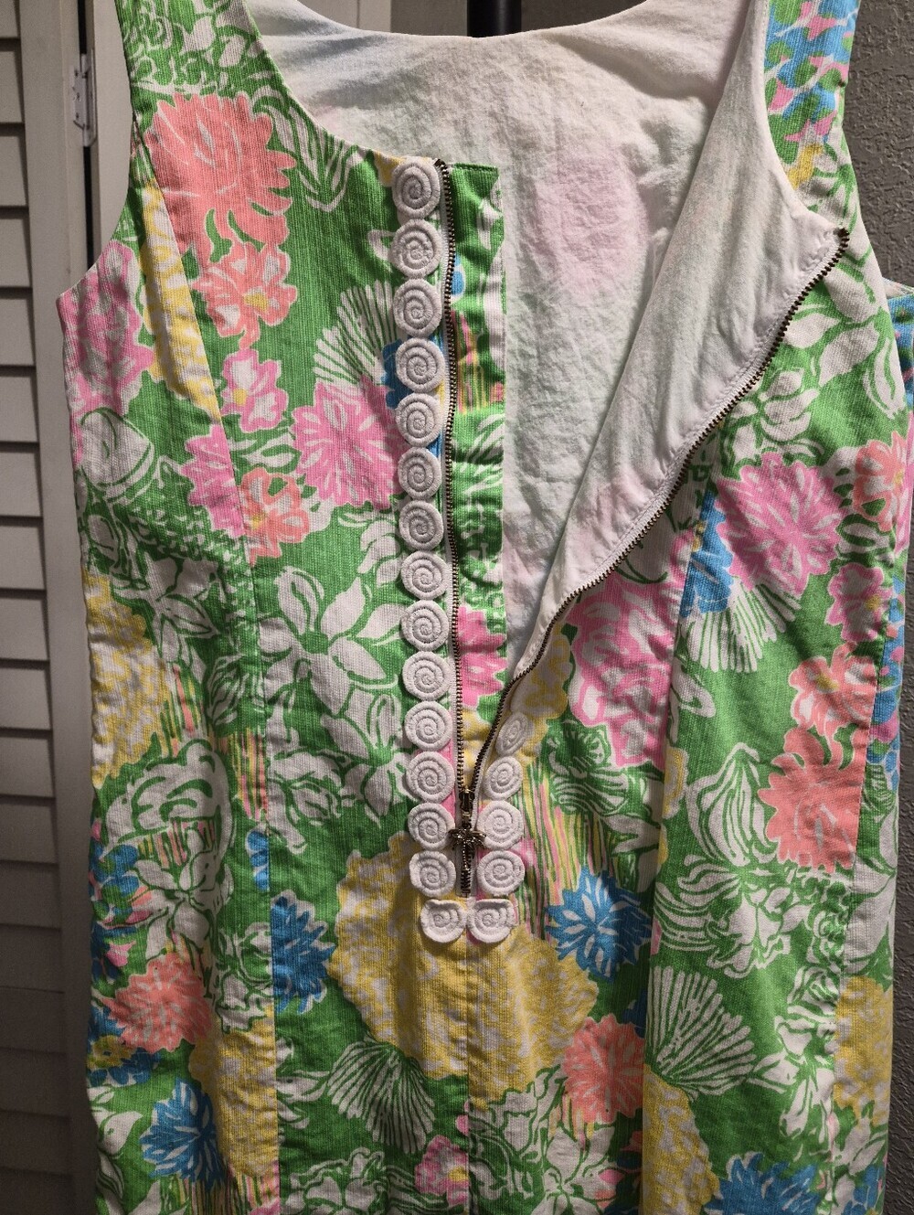 Lilly Pulitzer Bright Floral Shift Dress Green, Pink, Blue & Yellow, Size 6, EUC - Picture 5 of 9